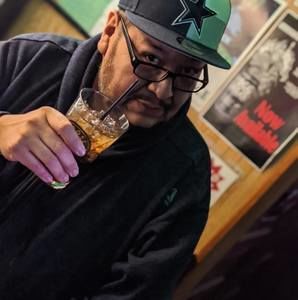 Meet your Posher, Eddy